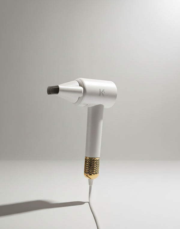 Sèche-cheveux AeroPro doté d'une technologie d'IA avancée